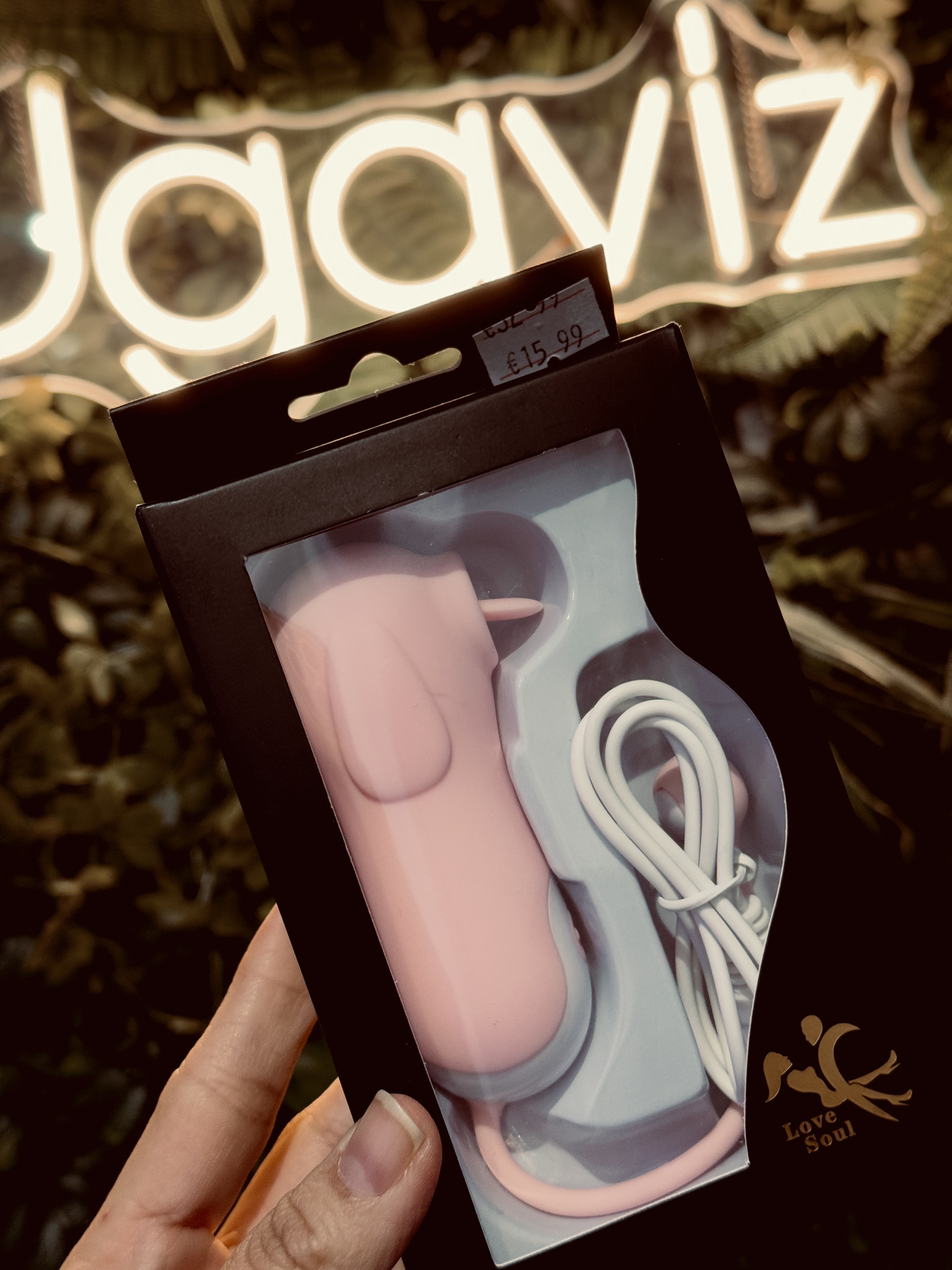 LENGUA DE PERRITO VIBRADOR 